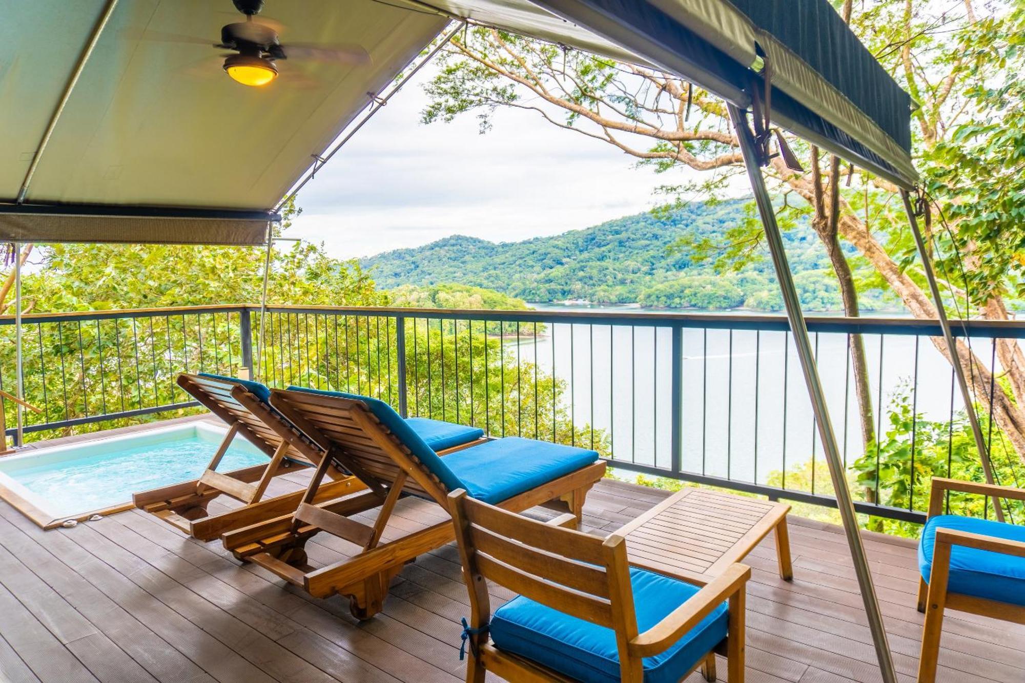 פקוארה Isla Chiquita Glamping Hotel חדר תמונה