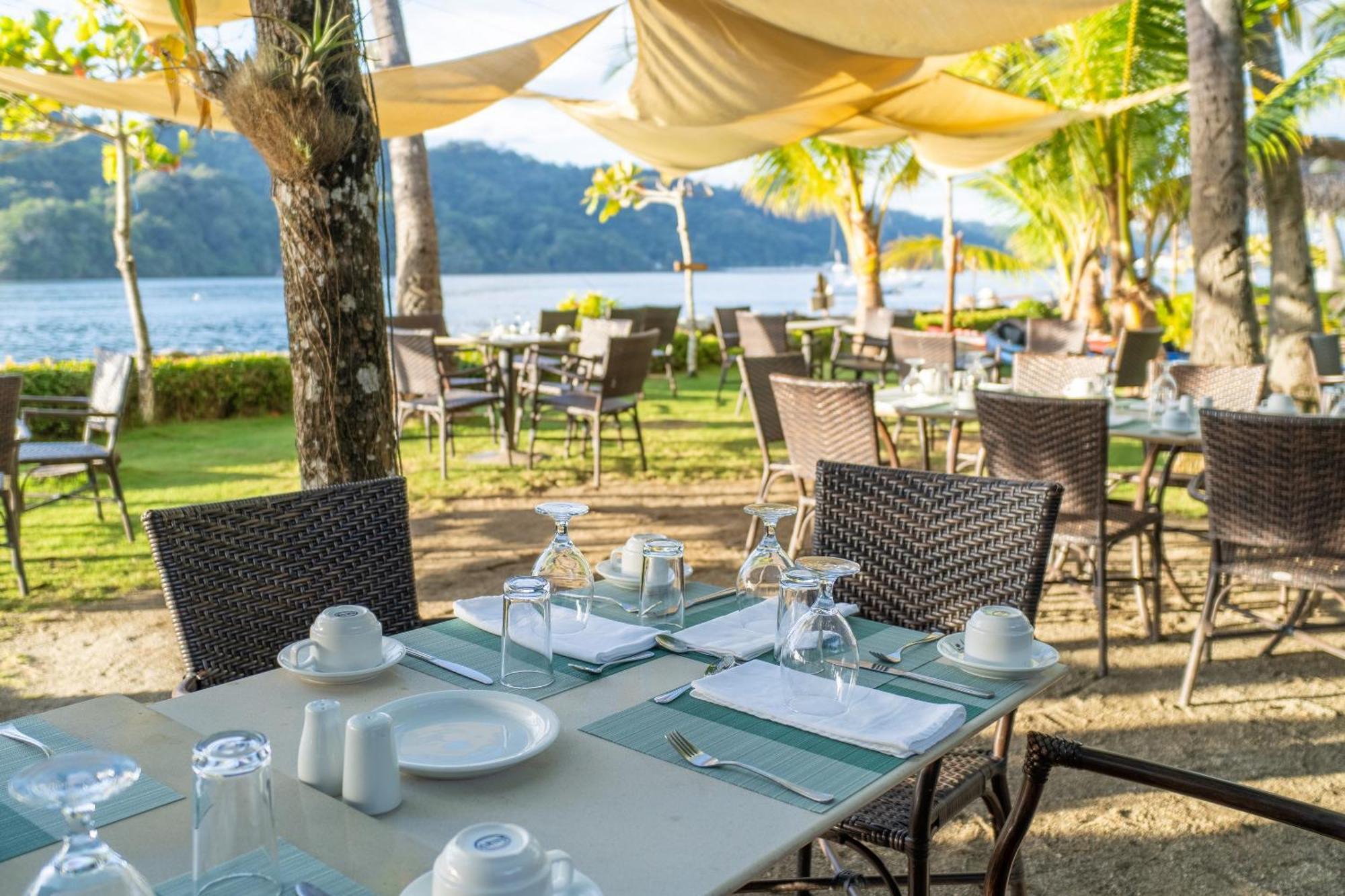 פקוארה Isla Chiquita Glamping Hotel מראה חיצוני תמונה